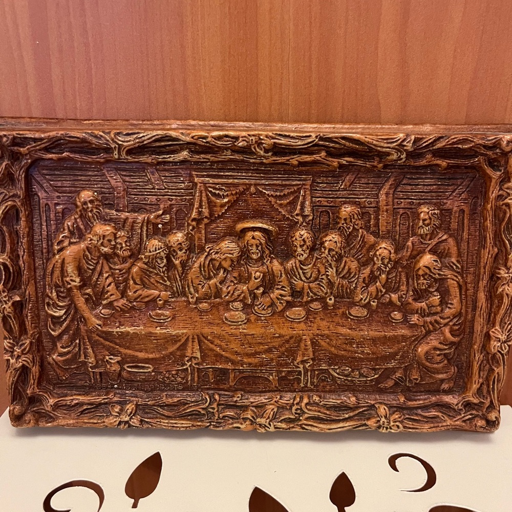 Carved Resin Last Supper Wall Plaque in Warm Brown